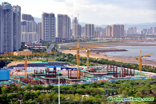 建筑領(lǐng)域是我國能源消耗的三大領(lǐng)域之一，也是重要的碳排放源。攝影/章軻